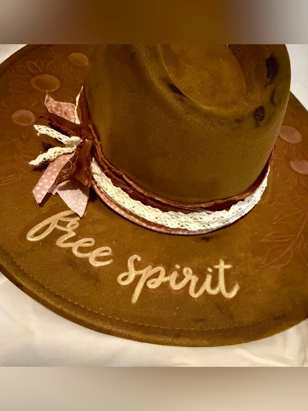 Brown 'Free Spirit' Wide Brim Women’s Vegan Suede Hat